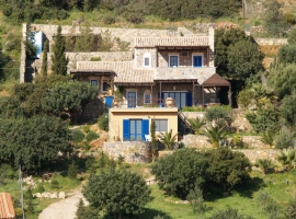 UNIQUE AND BEAUTIFUL STONE BUILT HOUSE WITH PLOT, TERRACES, GARDEN AND SEA VIEWS